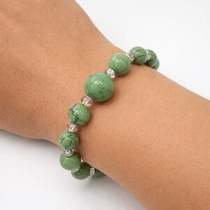 Green Faux Turquoise Beaded Stretch Bracelet Marbled Round Graduated Beads